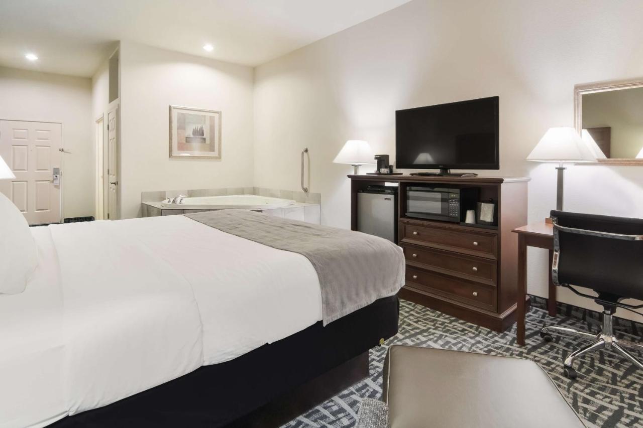 Best Western Comanche Inn מראה חיצוני תמונה
